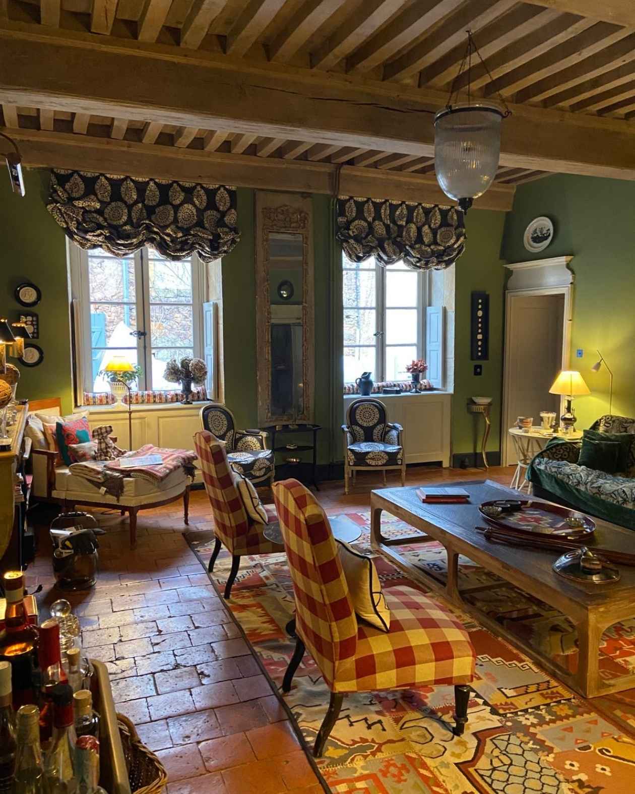 Salon maison principale 02